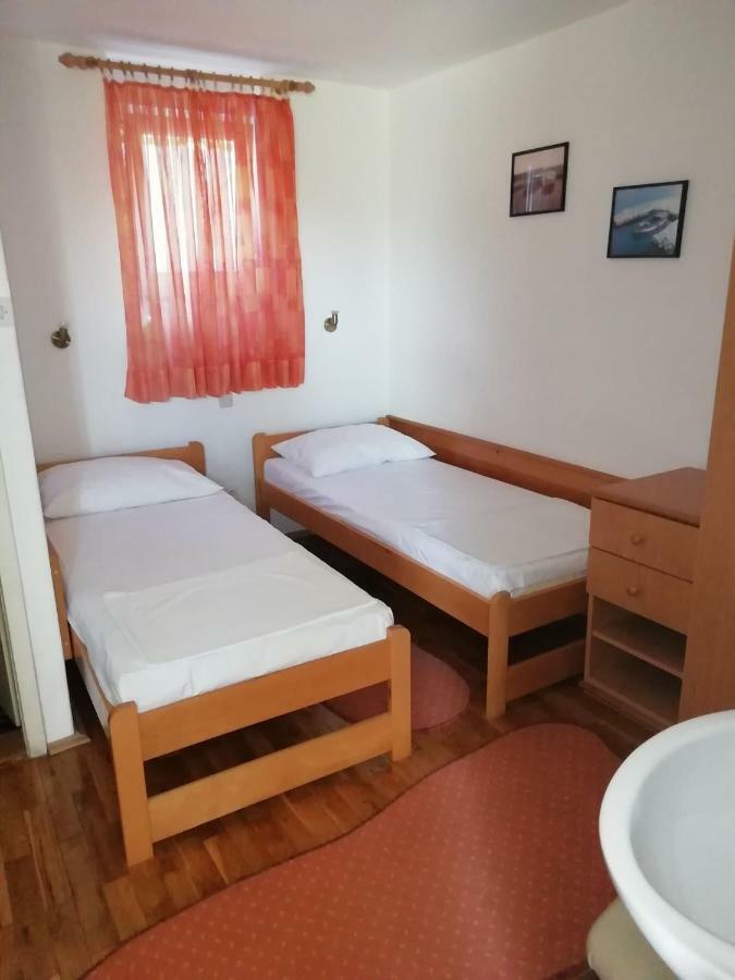 Apartman Mila Dramalj Exteriör bild