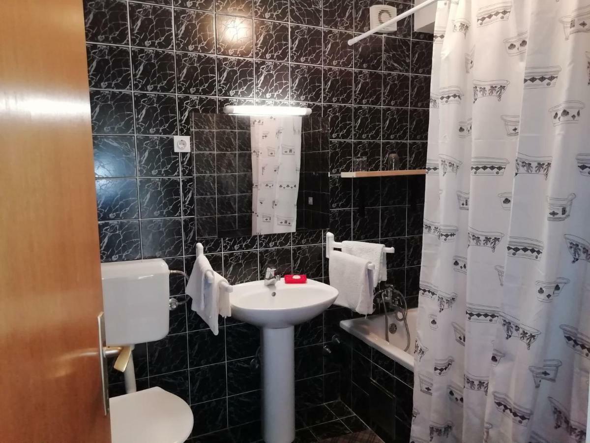 Apartman Mila Dramalj Exteriör bild